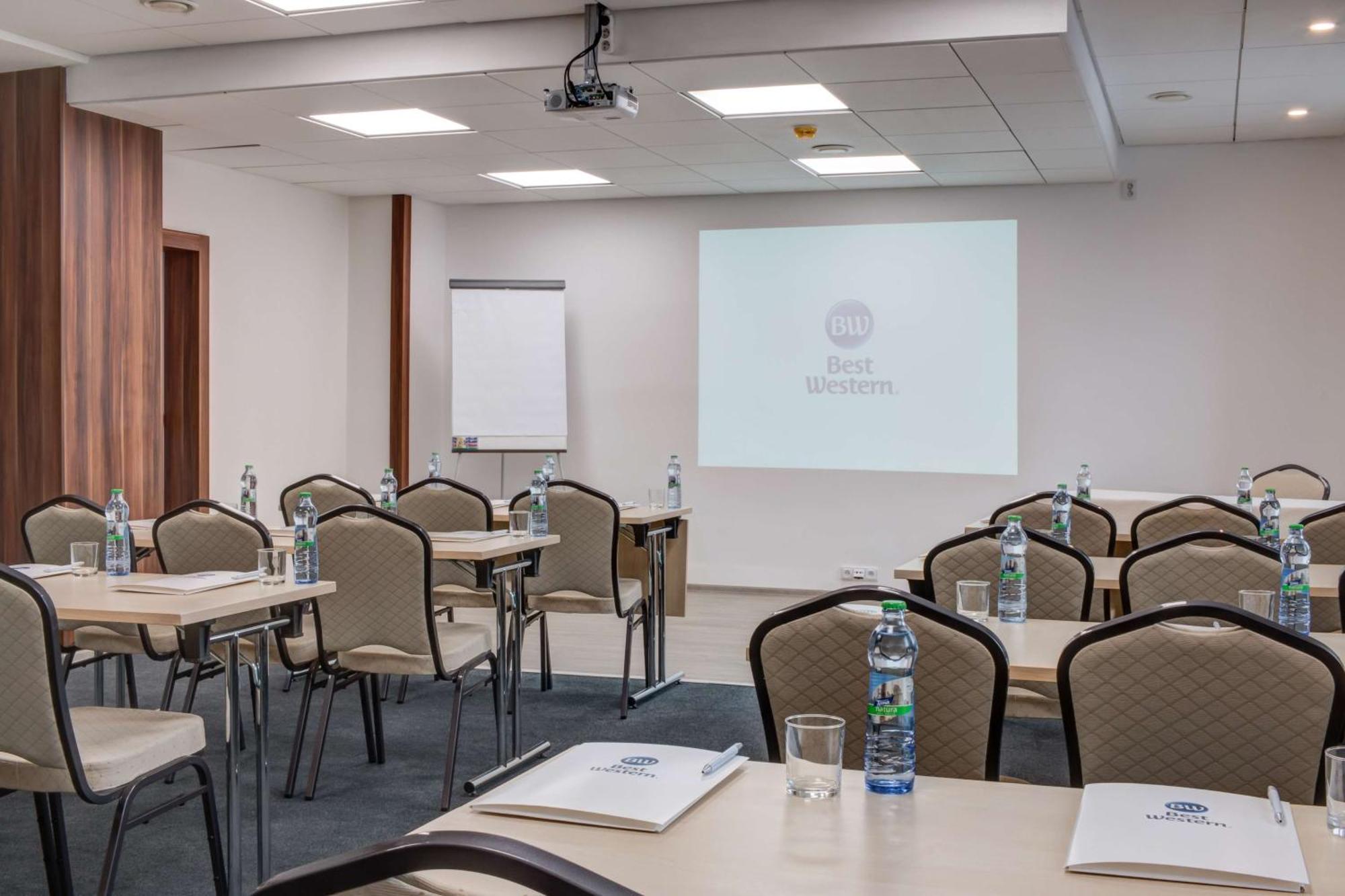 Best Western Hotel Vista Ostrava Ngoại thất bức ảnh